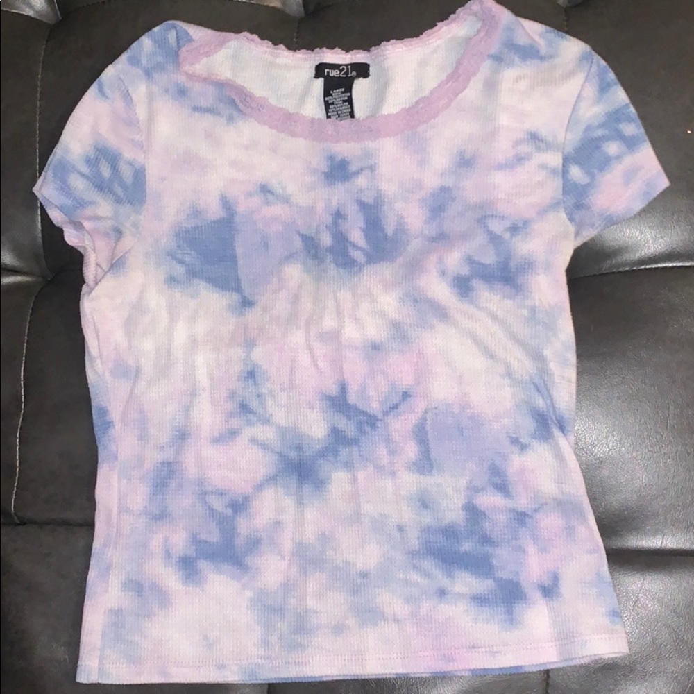 Short sleeve tie dye shirt